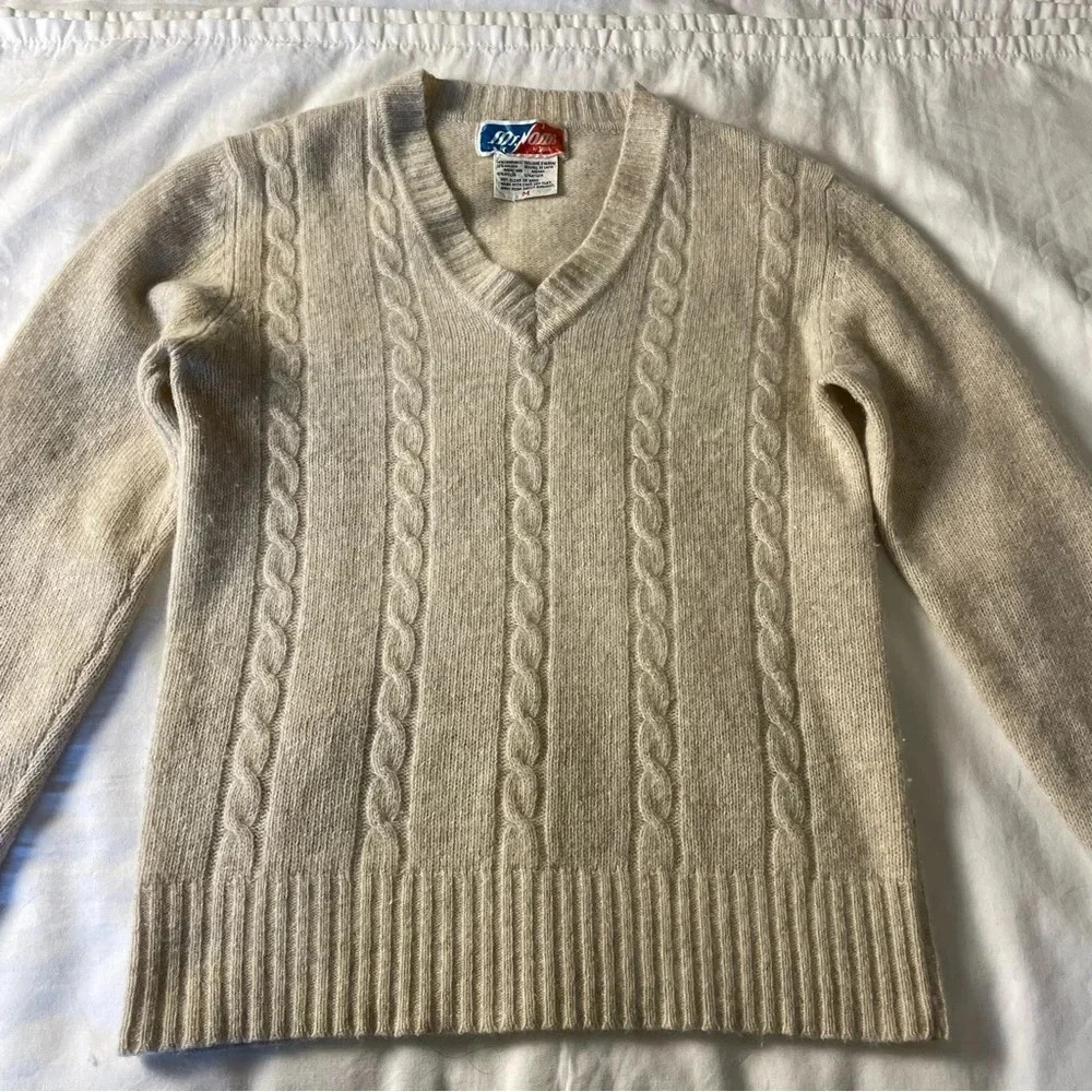 Vintage Lambswool Blend Sweater M Oatmeal V Neck Academia Normcore 70’s 80’s - Picture 1 of 7